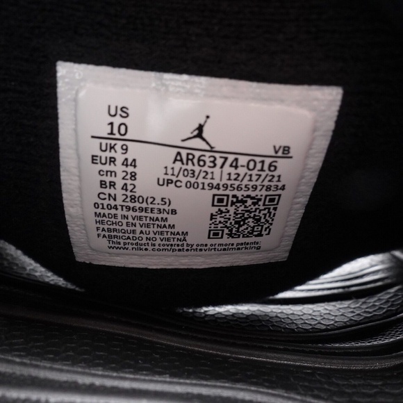 NEW Jordan Break Slide Sandals AR6374-016 Black/University Red/White - Picture 8 of 11